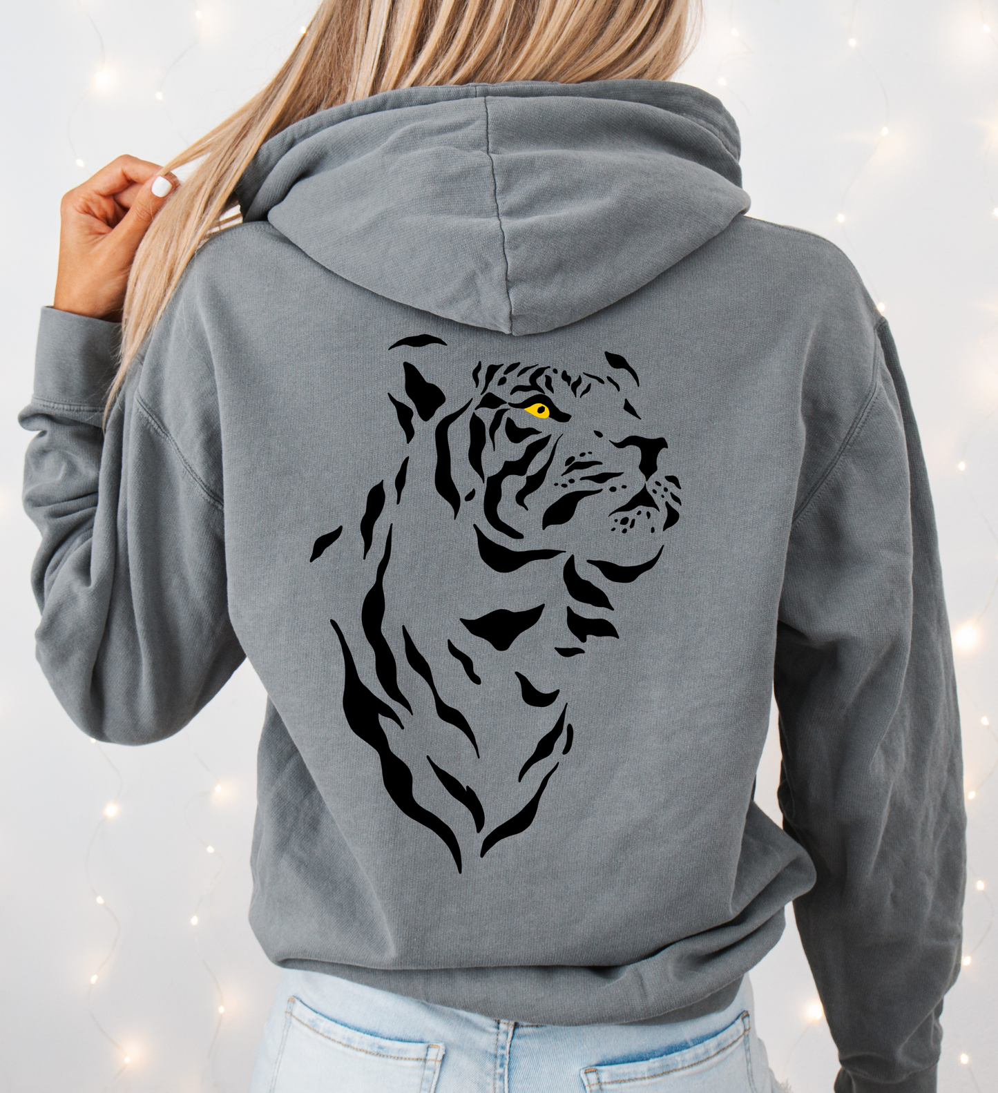 Roar & Conquer - Lightweight Hoodie